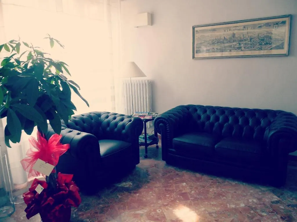 Albergo Giugni Prato  Prato (Prato)