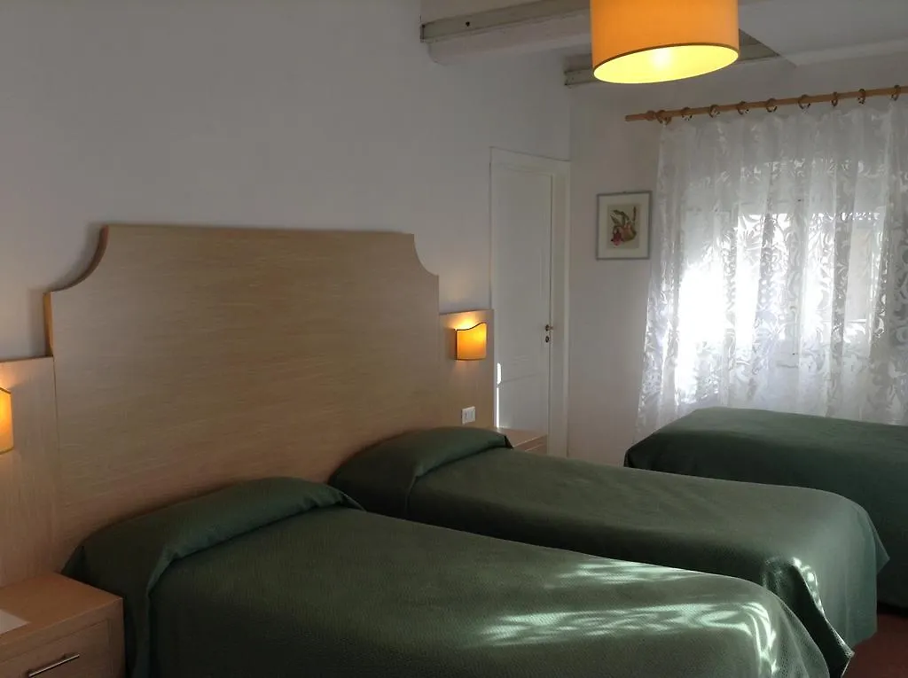 Albergo Giugni Prato  2*, Prato (Prato)