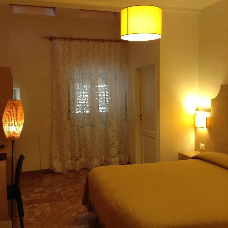 Albergo Giugni Prato  Hotel Prato (Prato)
